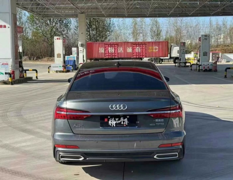 济宁20年奥迪A6L9