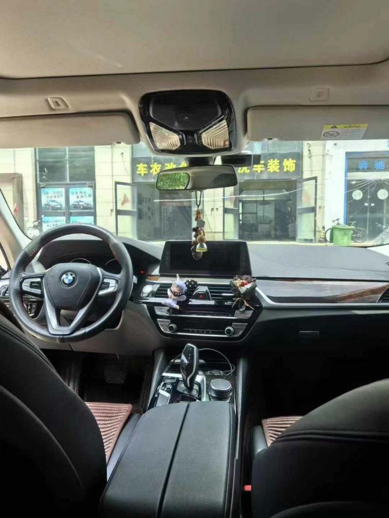 保定18年宝马5系4