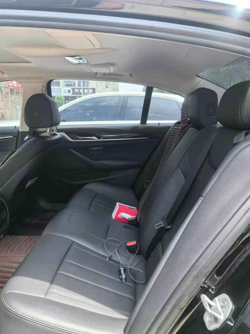 保定18年宝马5系5