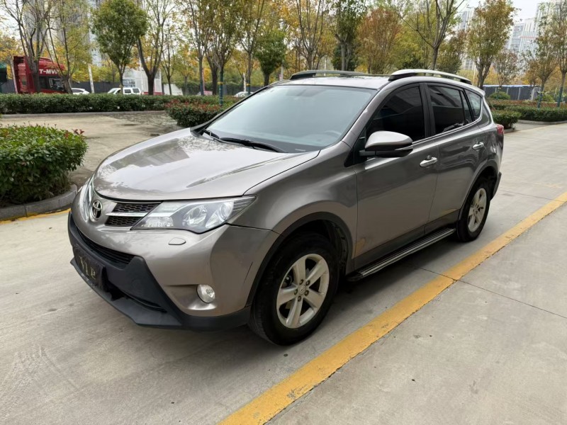济宁14年丰田RAV4荣放2