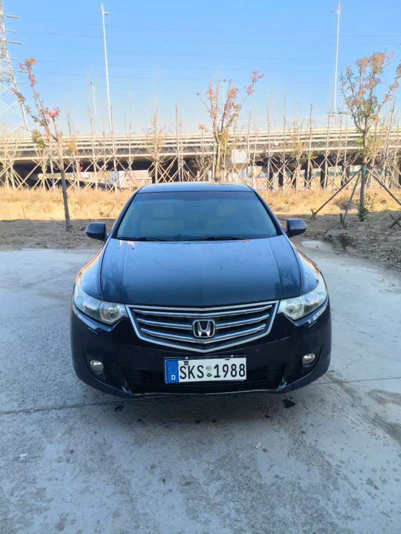 青岛12年本田思铂睿1