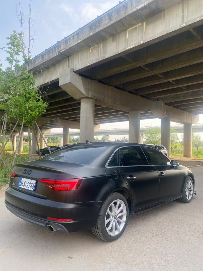 青岛17年奥迪A4L7