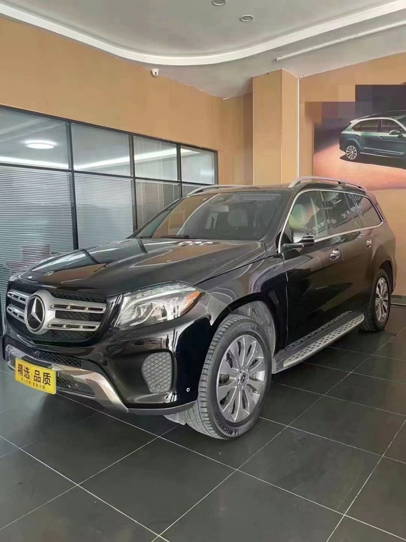 济宁19年奔驰GLS2