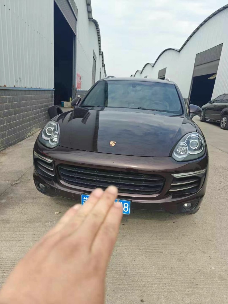 邵阳17年保时捷卡宴1