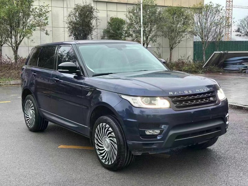 济宁15年路虎揽胜运动3