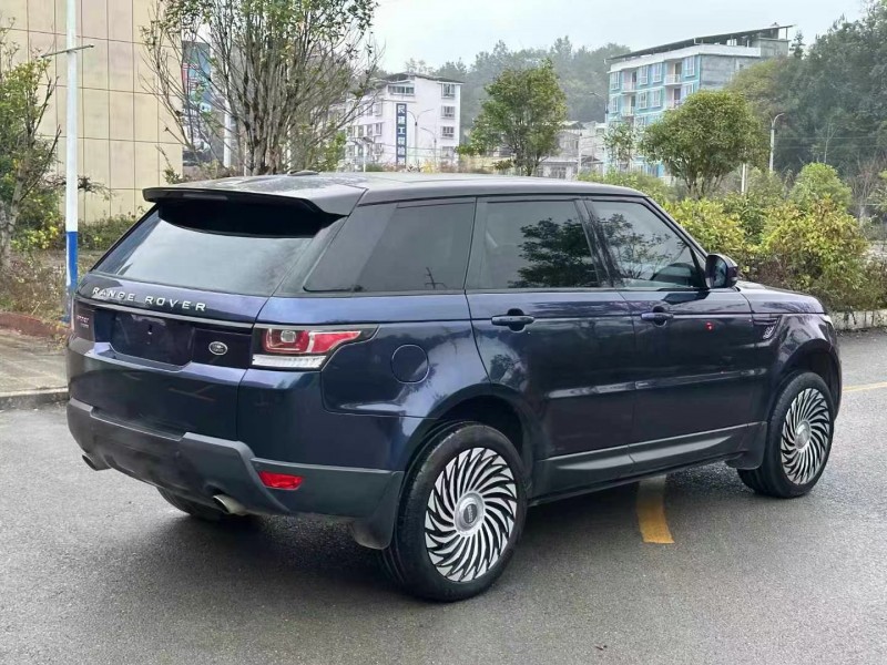 济宁15年路虎揽胜运动9