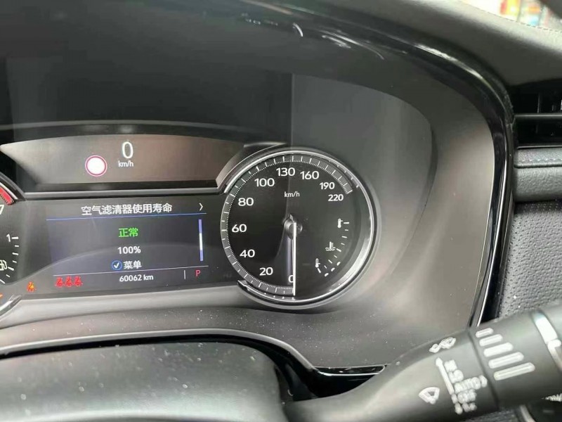 益阳20年凯迪拉克XT58