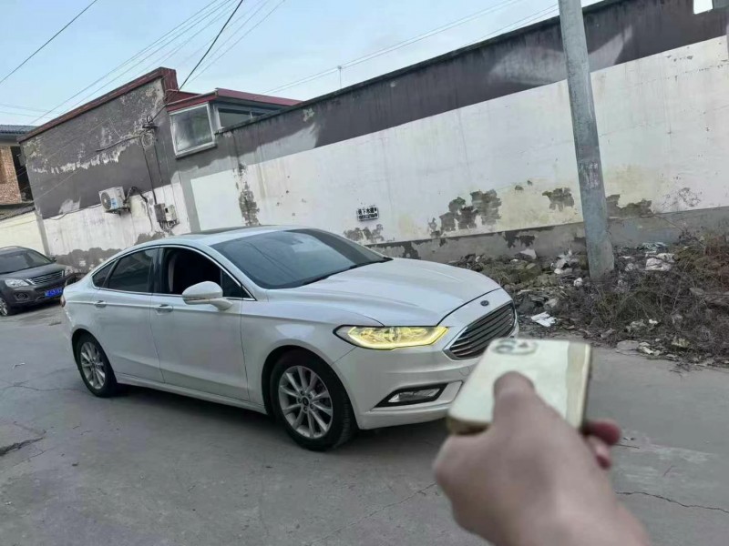 保定18年福特蒙迪欧2