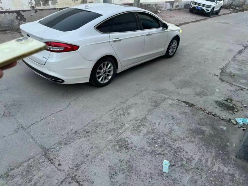 保定18年福特蒙迪欧3