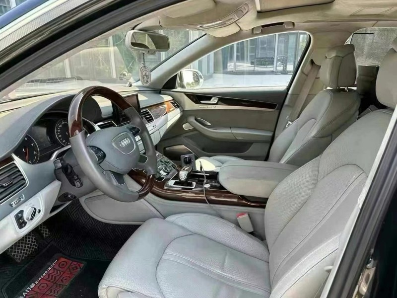 青岛11年奥迪A8L6