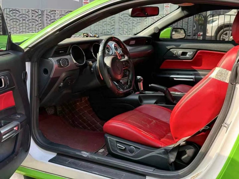 广州16年福特野马4