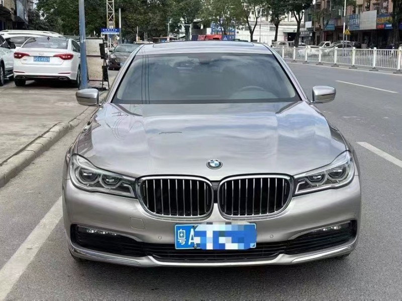 广州16年宝马7系1