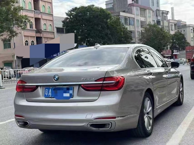 广州16年宝马7系9