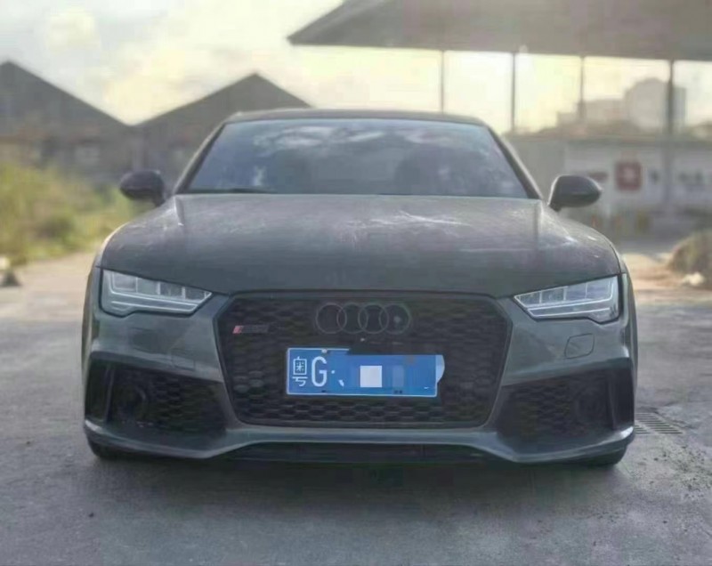 广州17年奥迪RS71