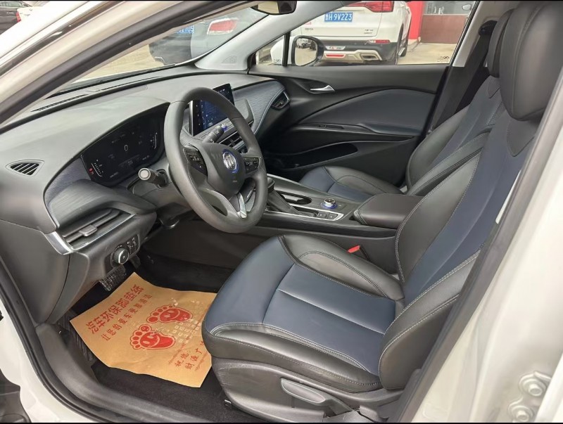 济宁23年别克微蓝6