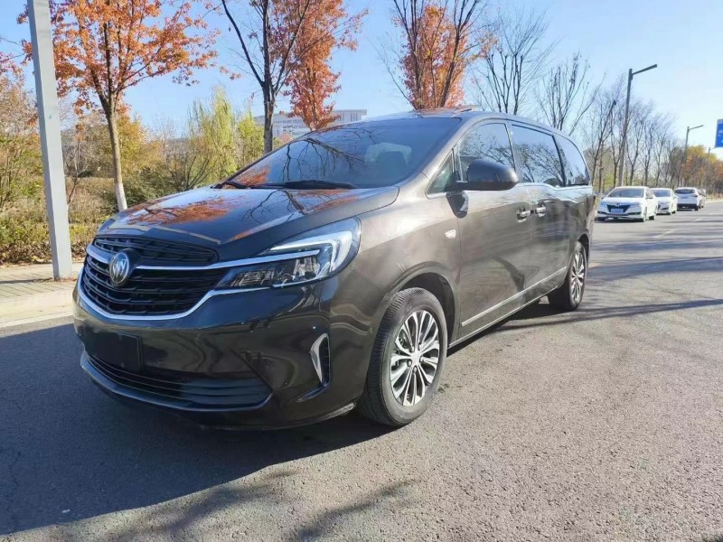 徐州21年别克GL82