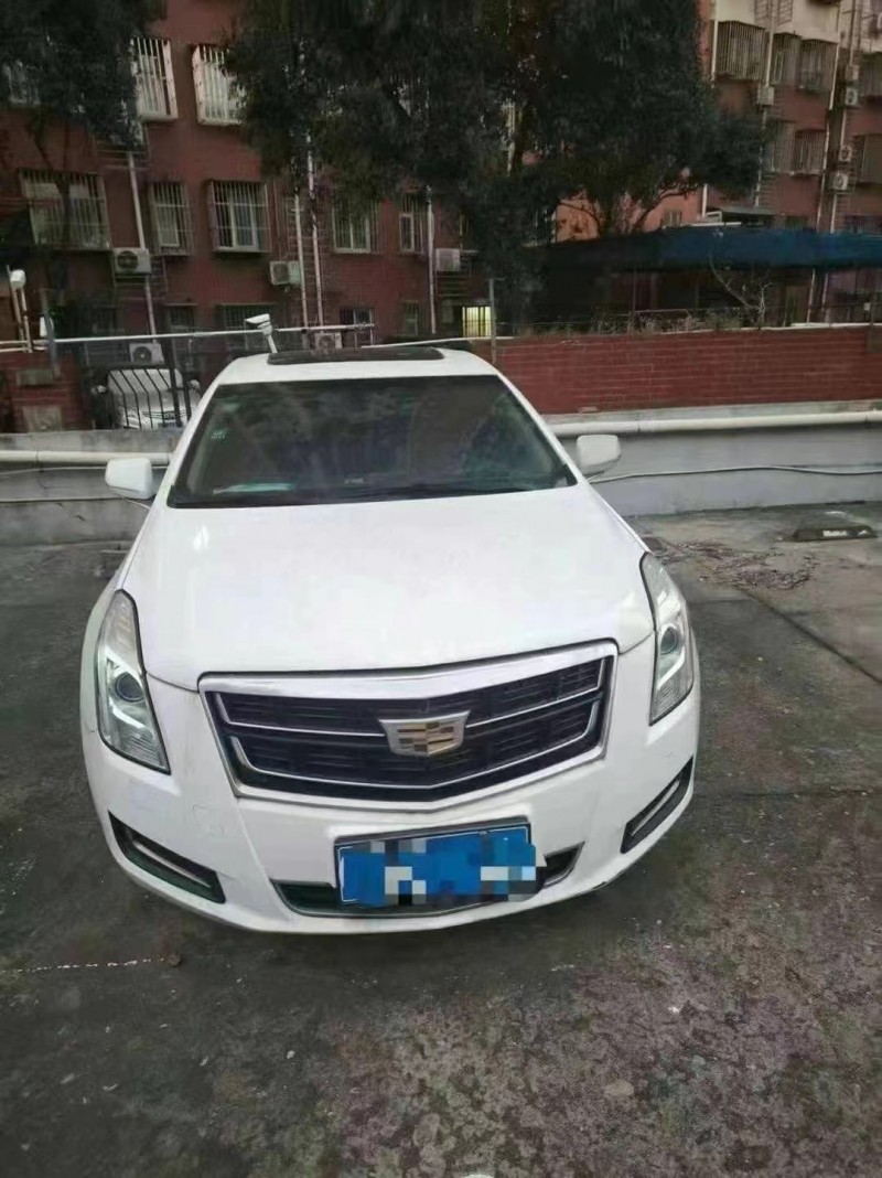 广州17年凯迪拉克XTS1