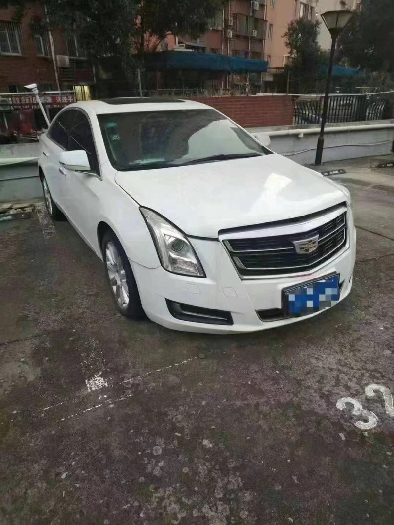 广州17年凯迪拉克XTS2