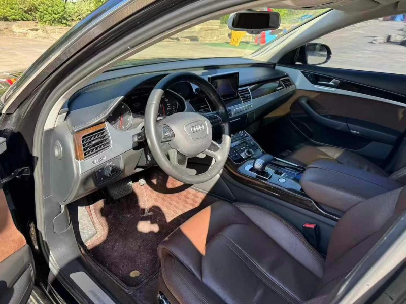 青岛15年奥迪A8L6