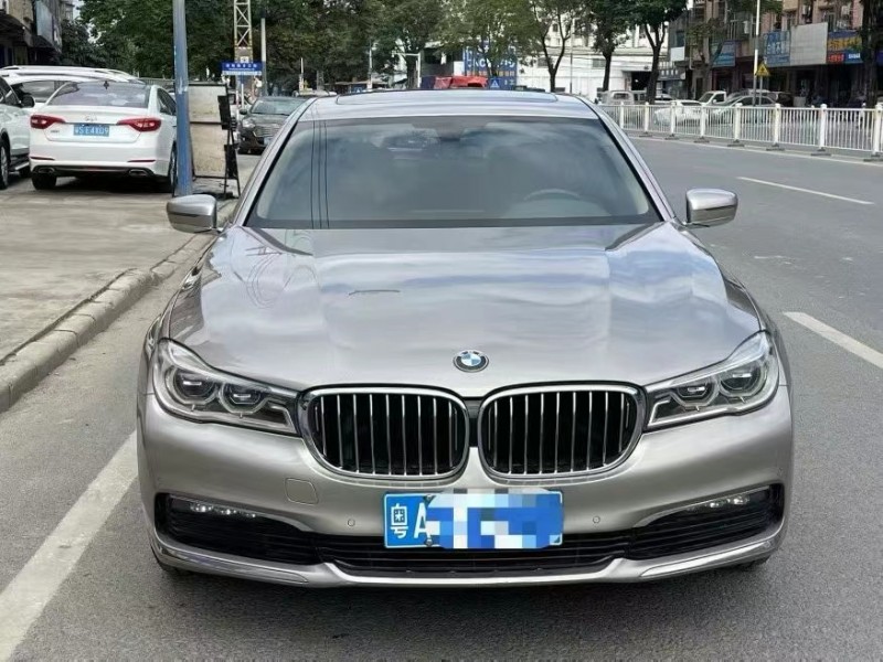 广州16年宝马7系1