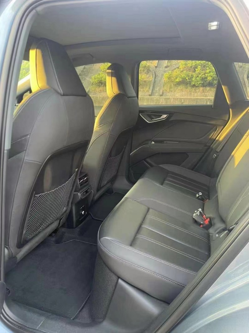 广州23年奥迪Q44