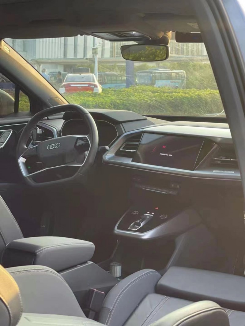 广州23年奥迪Q45
