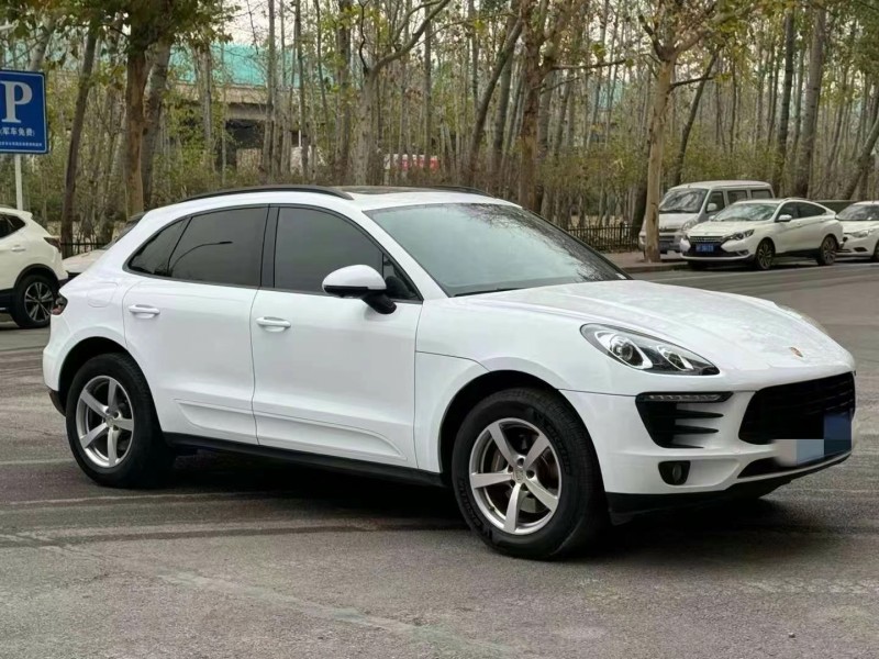 保定18年保时捷Macan2