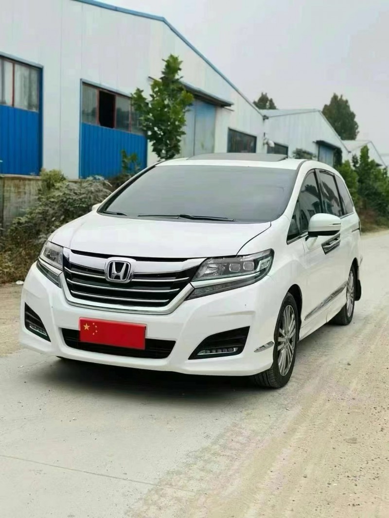 枣庄18年本田艾力绅3
