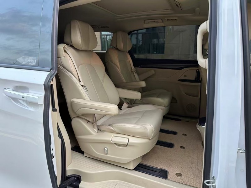 徐州22年别克GL84