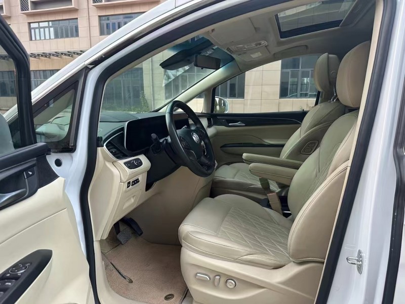 徐州22年别克GL86