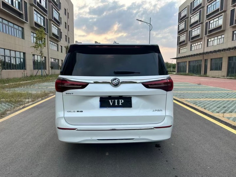 徐州22年别克GL89