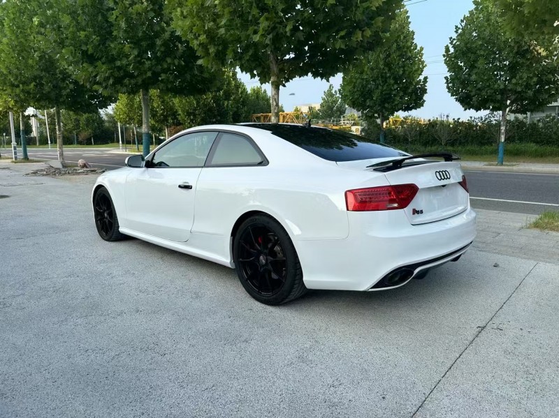 徐州15年奥迪RS57