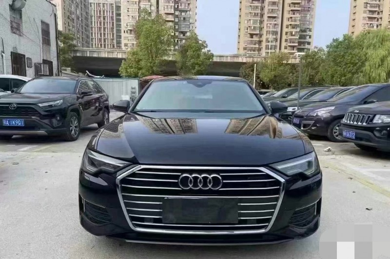 济宁19年奥迪A6L1