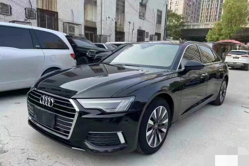 济宁19年奥迪A6L3