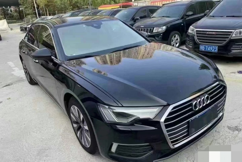 济宁19年奥迪A6L4