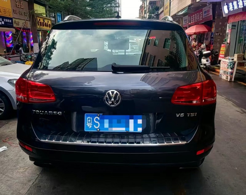 广州11年大众途锐8