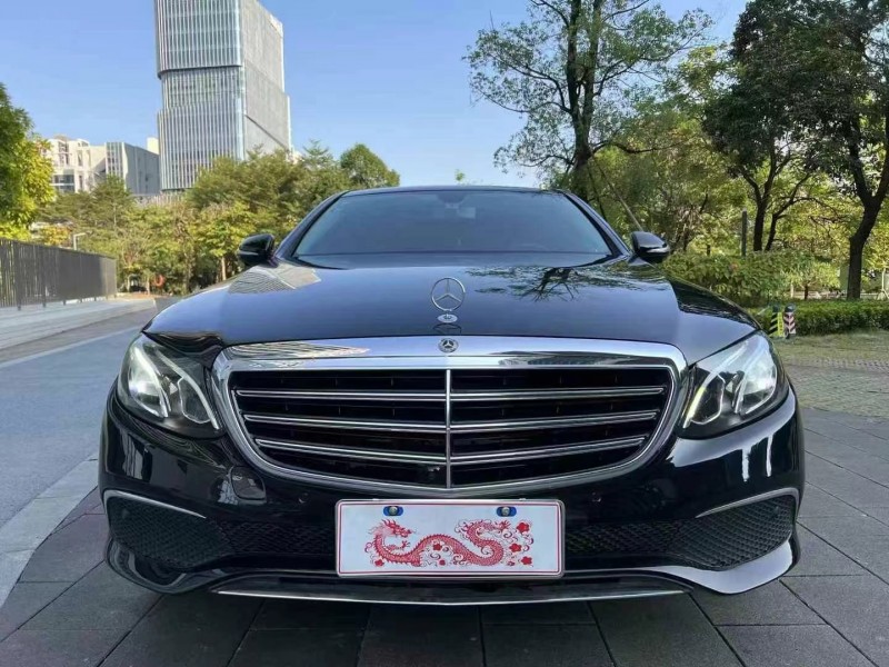 广州19年奔驰E1