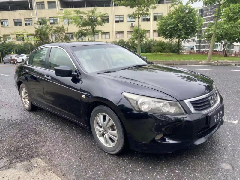 广州09年本田雅阁3