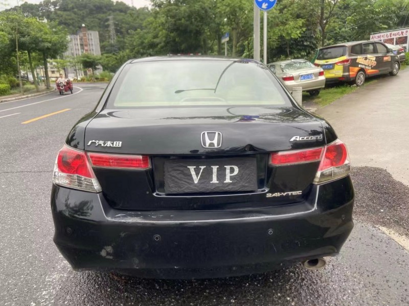 广州09年本田雅阁5