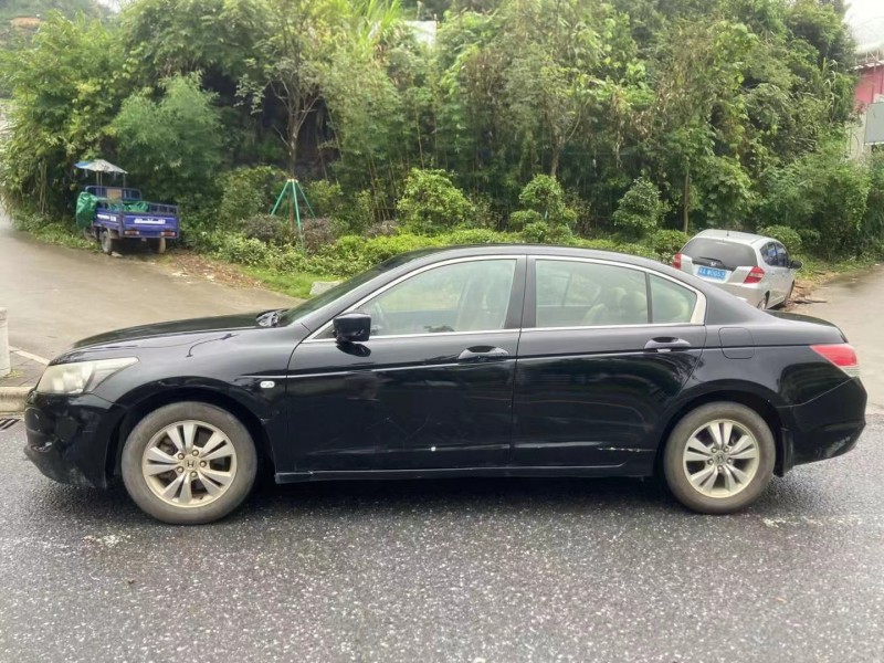 广州09年本田雅阁6