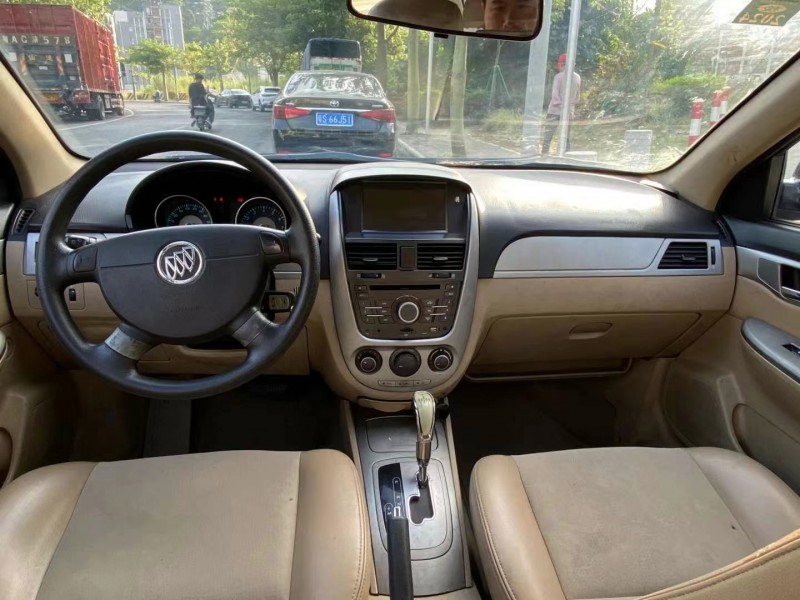 广州13年别克凯越8