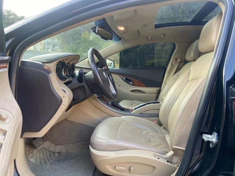 广州11年别克君越7