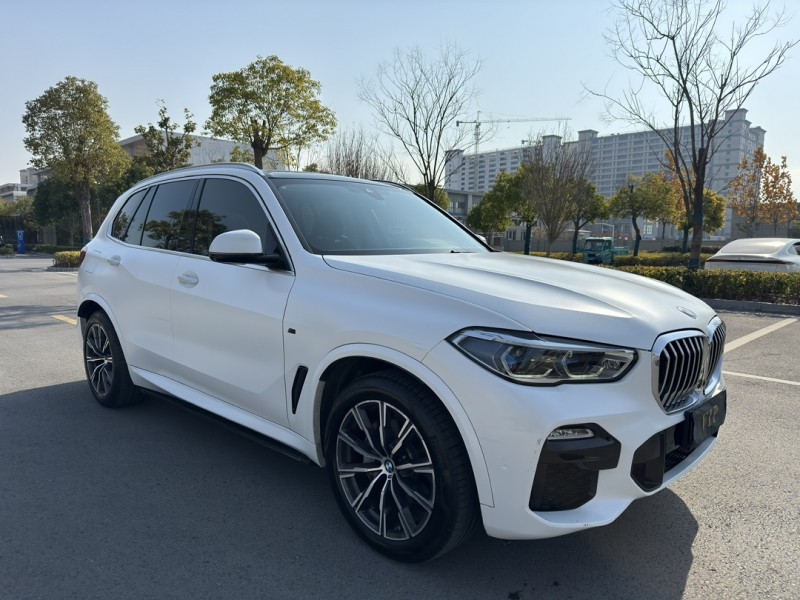 盐城19年宝马X52