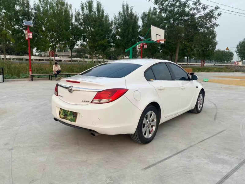 徐州12年别克君威7