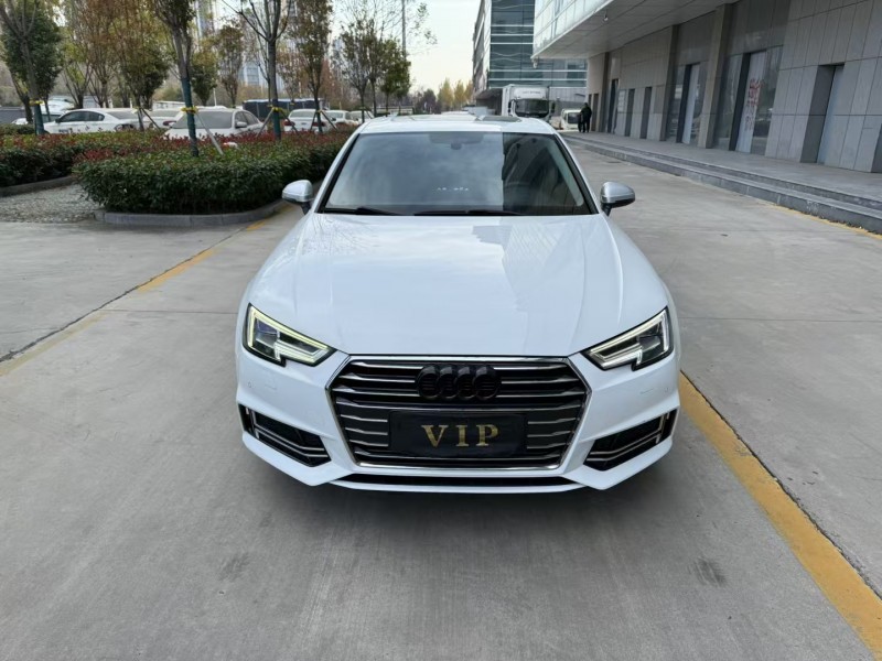 济宁19年奥迪A4L1