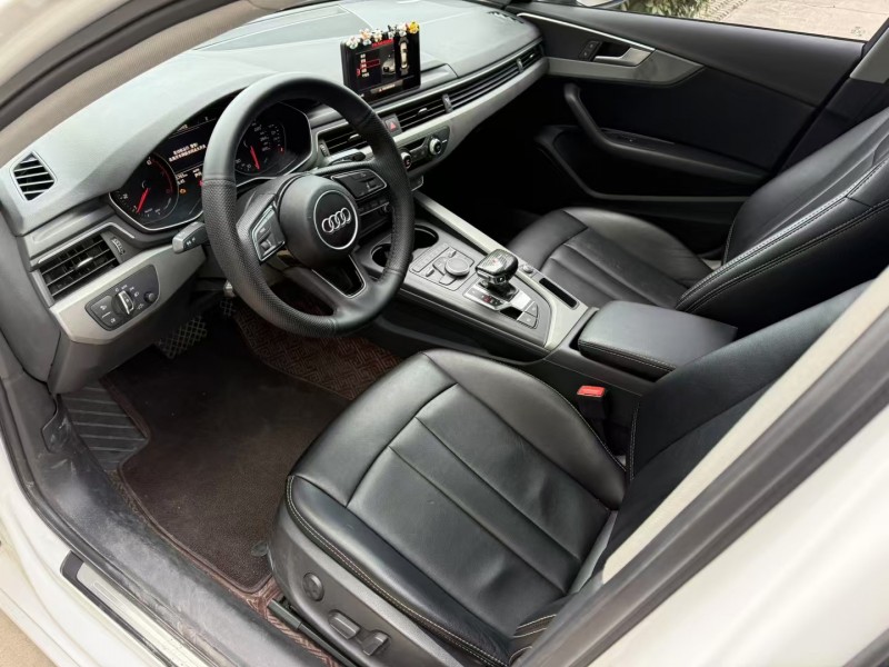 济宁19年奥迪A4L4