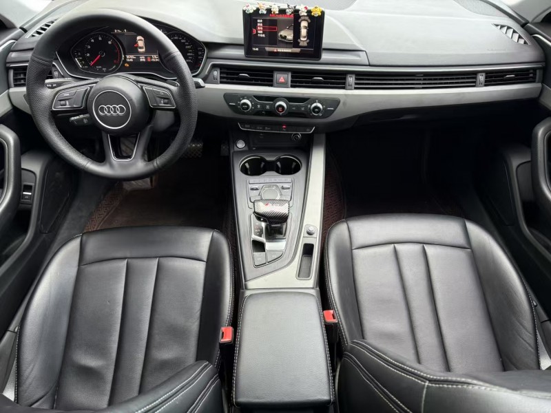 济宁19年奥迪A4L5