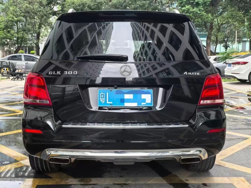 深圳15年奔驰GLK7