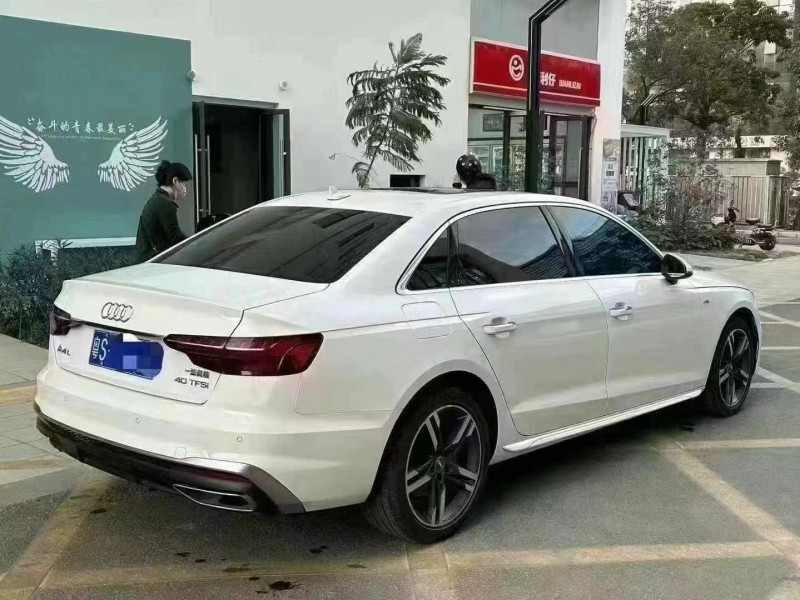 深圳22年奥迪A4L7