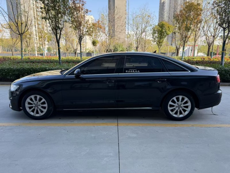 济宁16年奥迪A6L7
